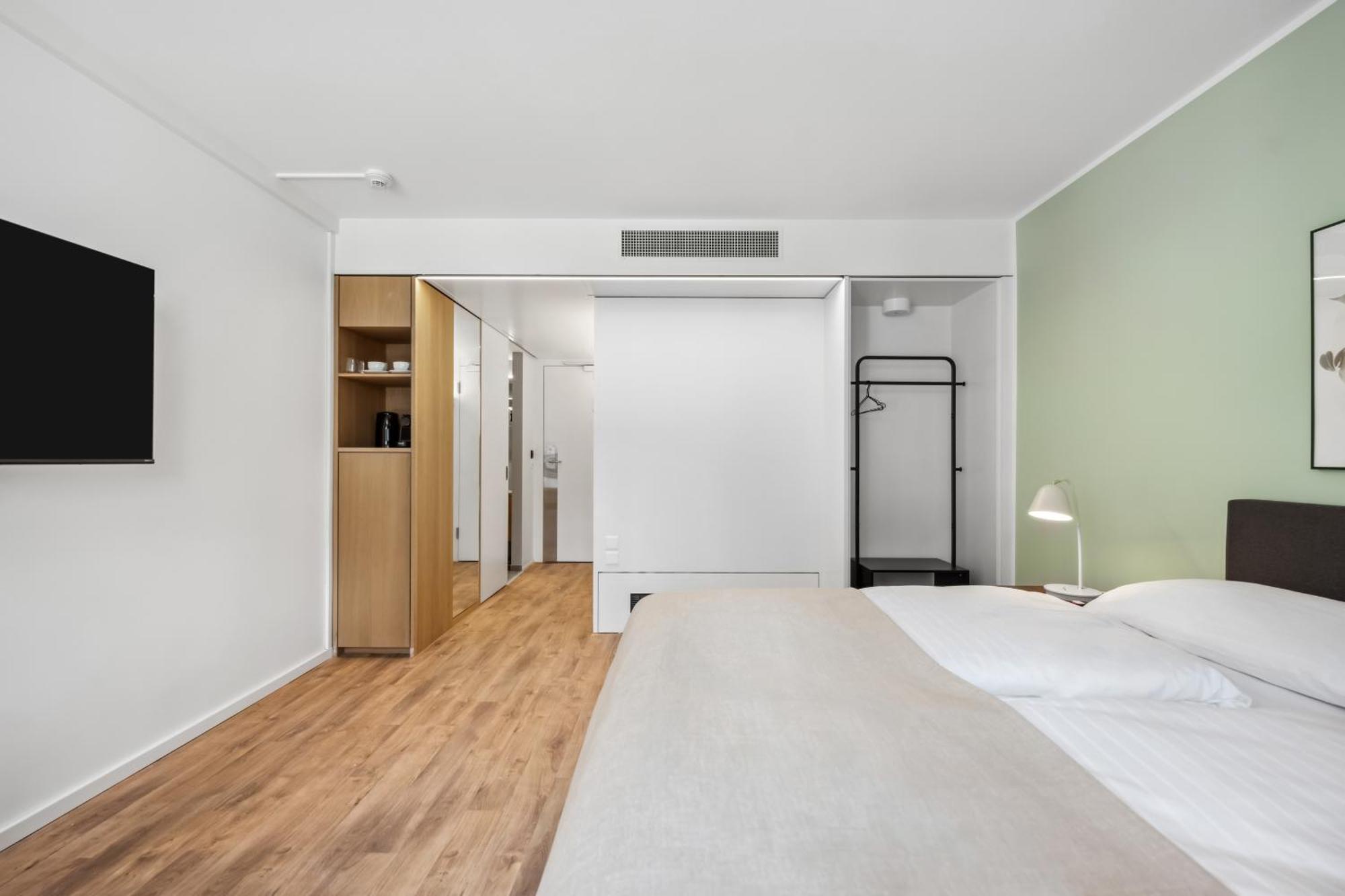 Limehome Basel Muenzgasse Quarto foto