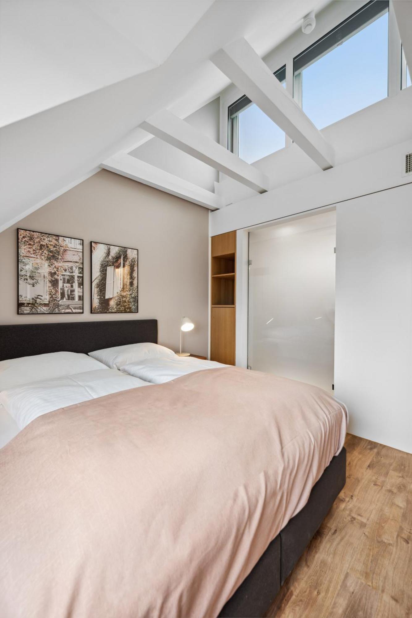 Limehome Basel Muenzgasse Quarto foto