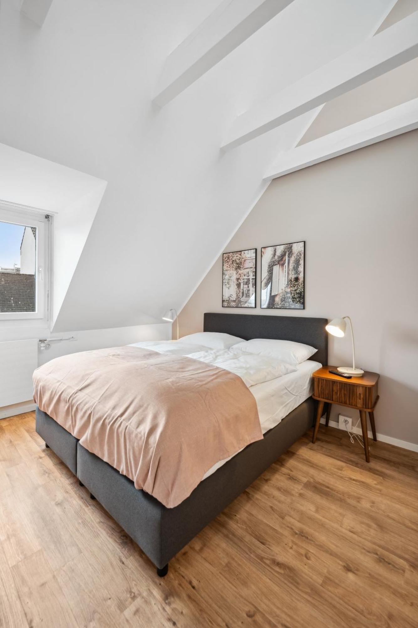 Limehome Basel Muenzgasse Quarto foto