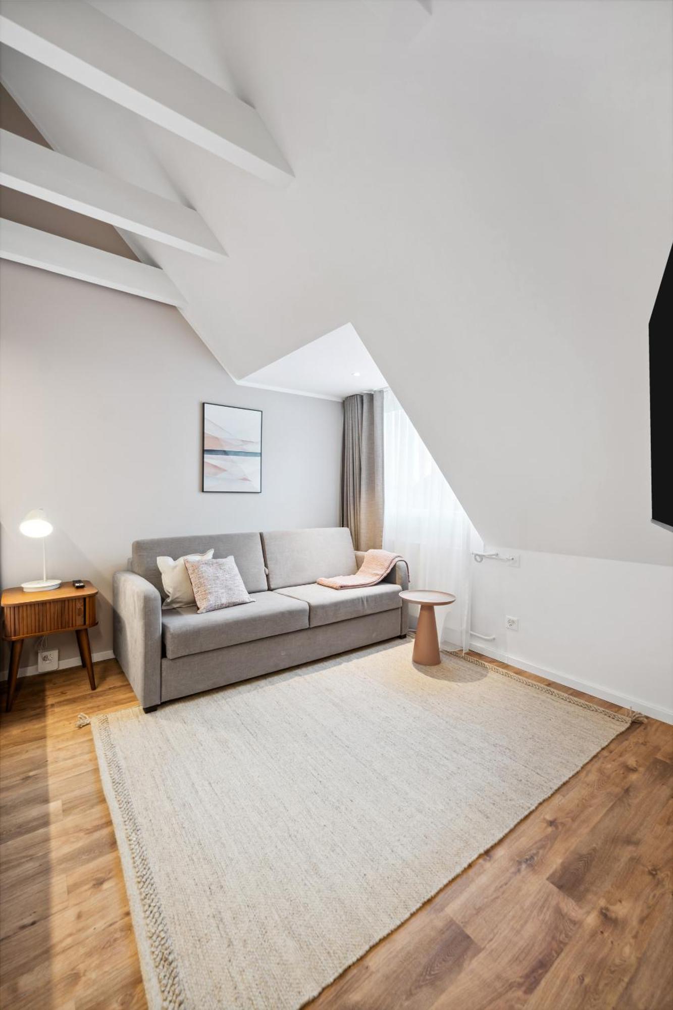 Limehome Basel Muenzgasse Exterior foto