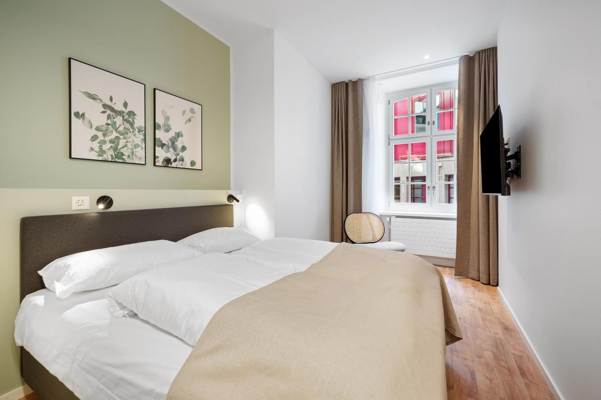 Limehome Basel Muenzgasse Quarto foto